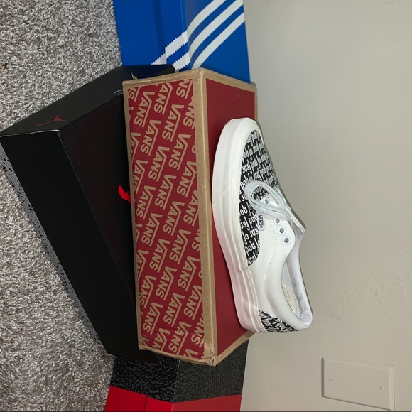 Fear of god vans - Picture 3 of 5